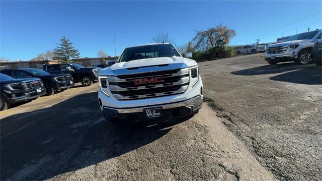 new 2025 GMC Sierra 1500 car, priced at $51,945