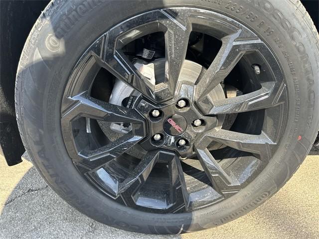 new 2025 GMC Terrain car, priced at $34,785