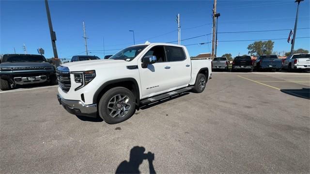 new 2025 GMC Sierra 1500 car, priced at $57,080