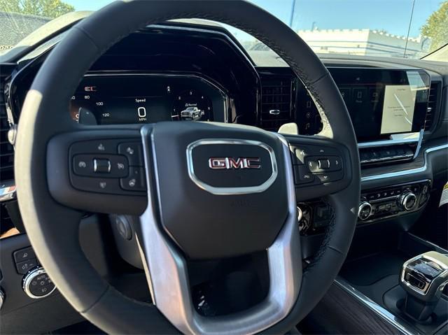 new 2025 GMC Sierra 1500 car, priced at $57,080