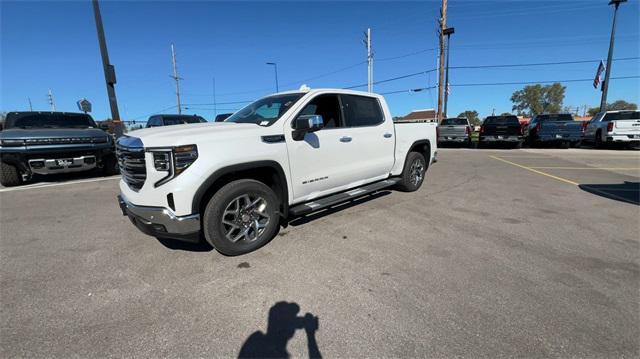 new 2025 GMC Sierra 1500 car, priced at $60,352