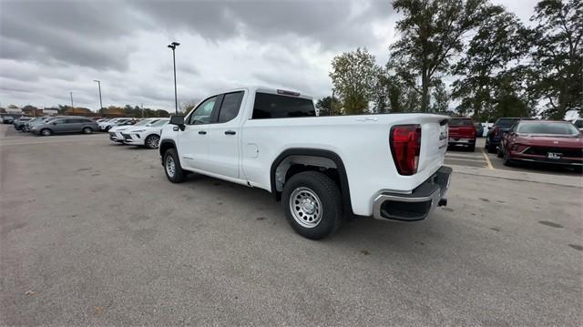 new 2025 GMC Sierra 1500 car, priced at $38,742