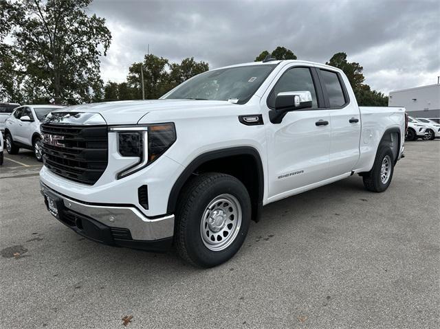 new 2025 GMC Sierra 1500 car, priced at $43,831