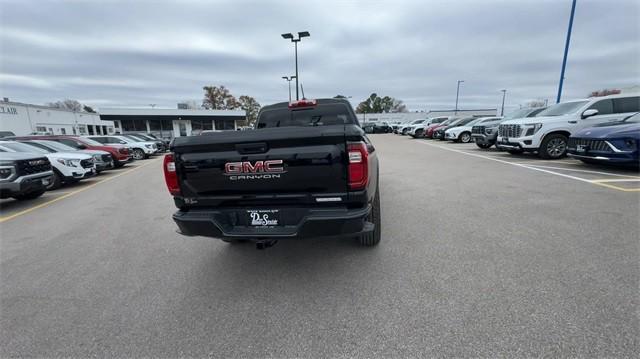 new 2024 GMC Canyon car, priced at $38,633