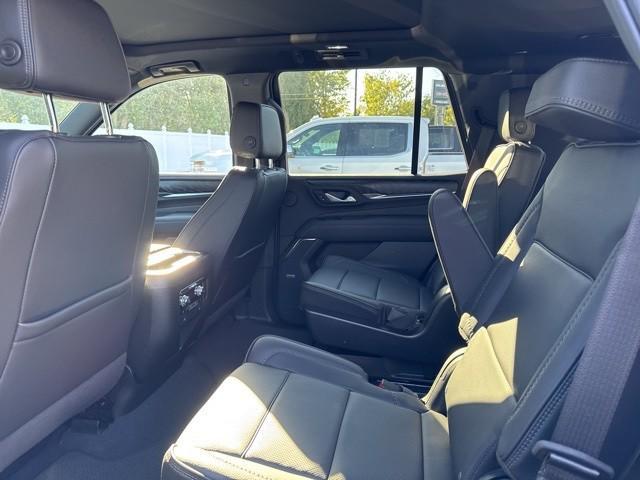 used 2022 GMC Yukon car, priced at $69,796