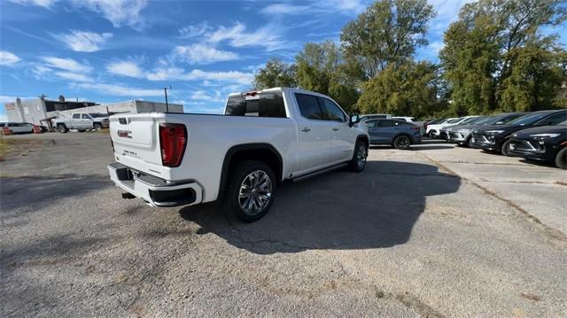 new 2025 GMC Sierra 1500 car, priced at $70,476