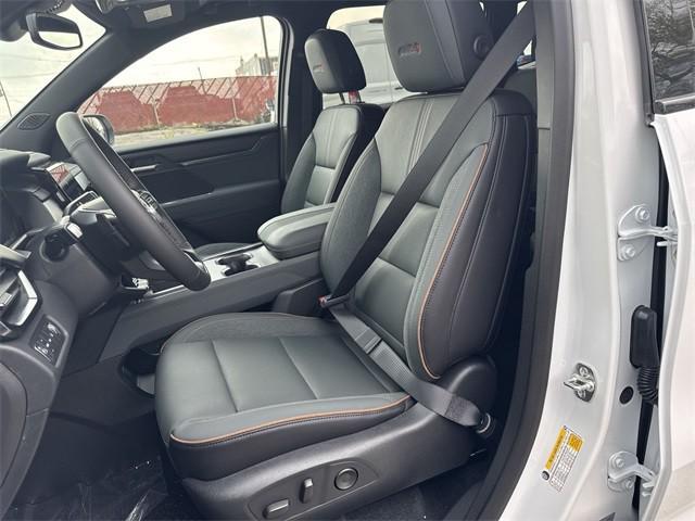 new 2025 GMC Acadia car, priced at $52,795