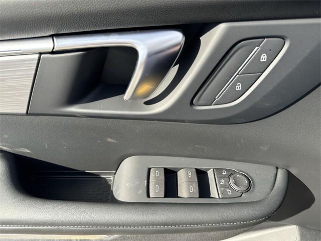 new 2025 Buick Enclave car, priced at $43,875
