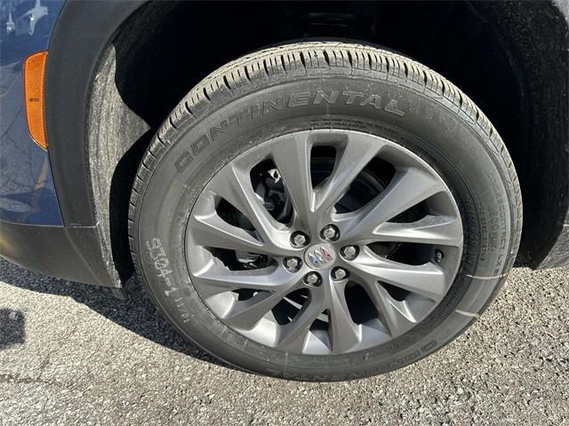 new 2025 Buick Enclave car, priced at $43,875
