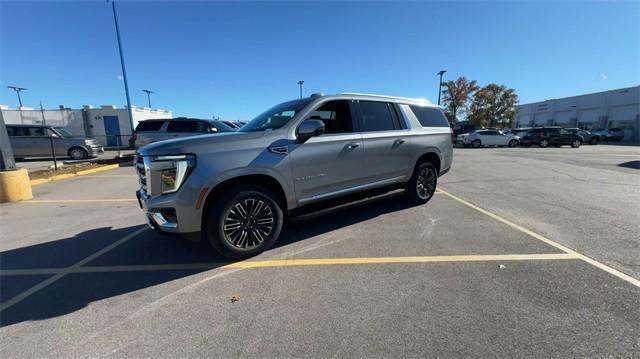 new 2025 GMC Yukon XL car, priced at $72,805