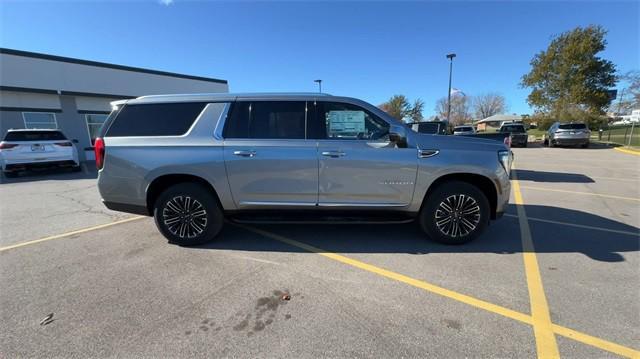 new 2025 GMC Yukon XL car, priced at $72,805