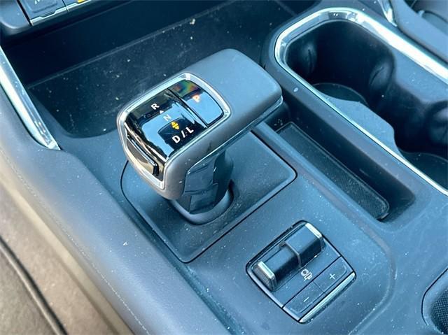 new 2025 GMC Sierra 1500 car, priced at $63,614