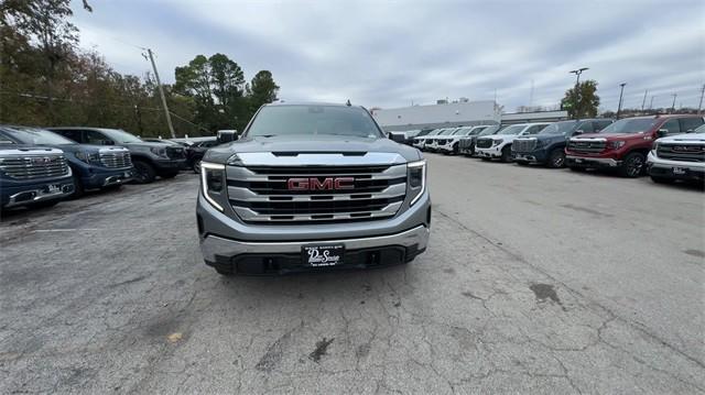 new 2025 GMC Sierra 1500 car, priced at $51,888