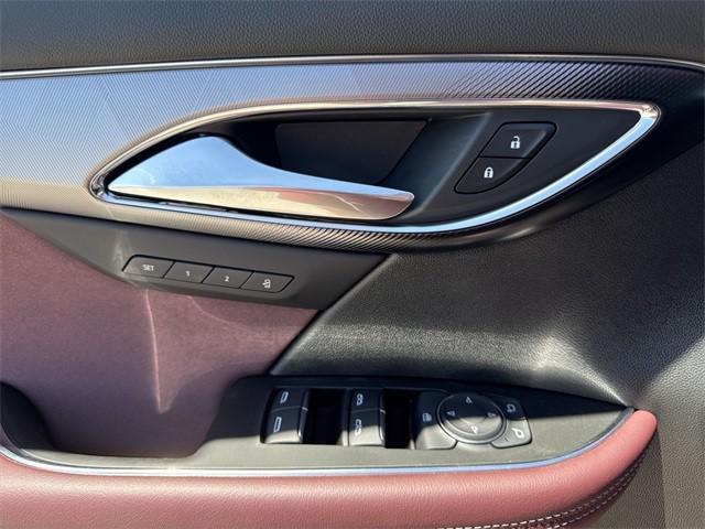 new 2025 Buick Envision car, priced at $41,740