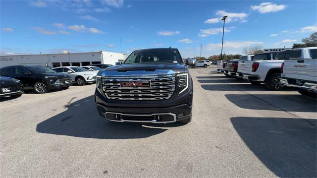 new 2025 GMC Sierra 1500 car, priced at $70,017