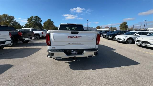 new 2025 GMC Sierra 1500 car, priced at $64,202