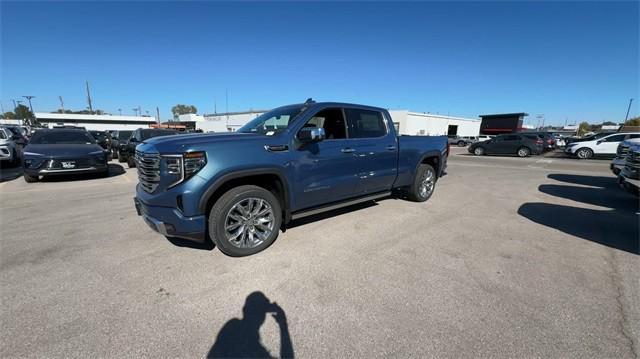 new 2025 GMC Sierra 1500 car, priced at $70,385