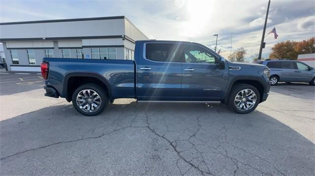 new 2025 GMC Sierra 1500 car, priced at $71,169