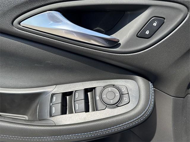 new 2026 Buick Encore GX car, priced at $25,281