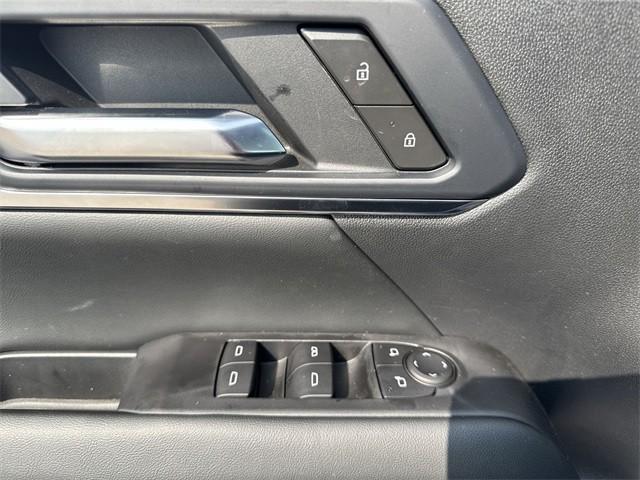 new 2025 GMC Terrain car, priced at $35,009