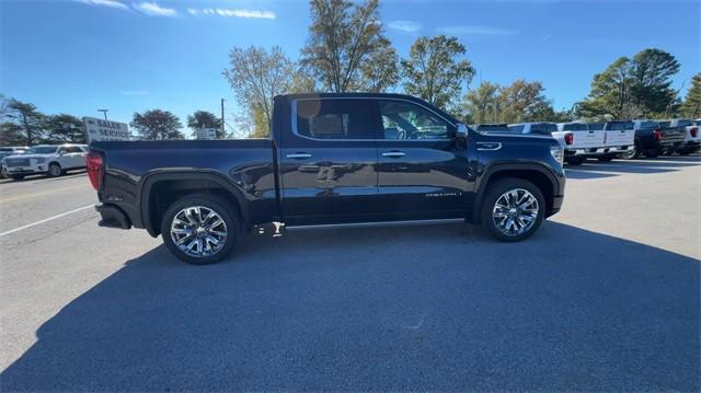 new 2025 GMC Sierra 1500 car, priced at $71,744