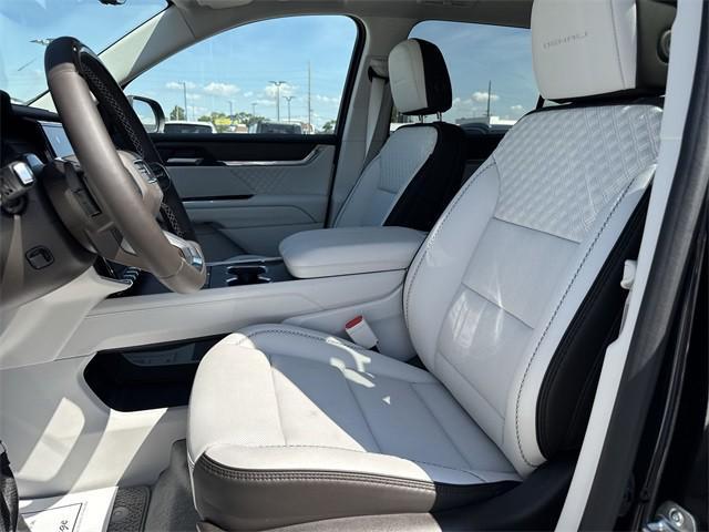 new 2026 GMC Acadia car, priced at $65,297