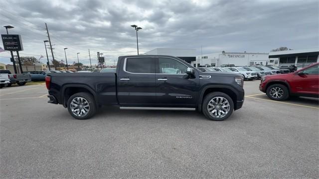 new 2025 GMC Sierra 1500 car, priced at $72,738