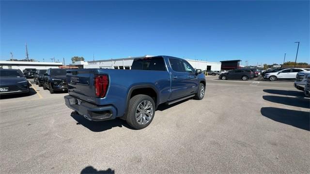 new 2025 GMC Sierra 1500 car, priced at $70,385