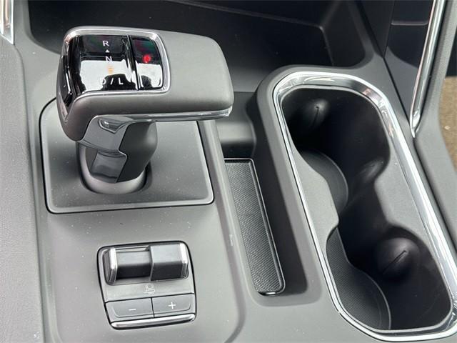 new 2025 GMC Sierra 1500 car, priced at $67,008
