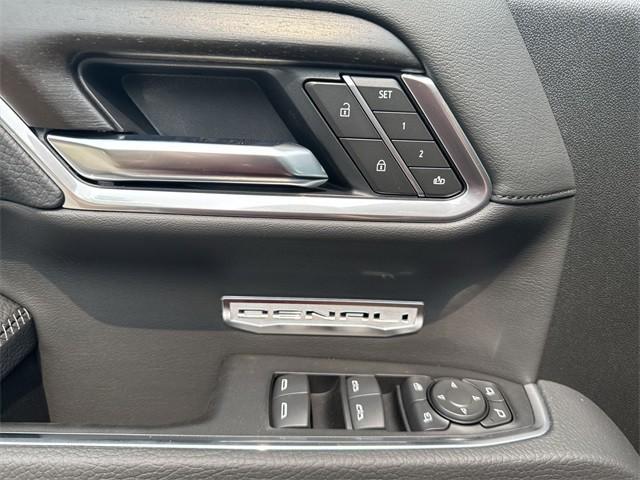new 2025 GMC Sierra 1500 car, priced at $67,008