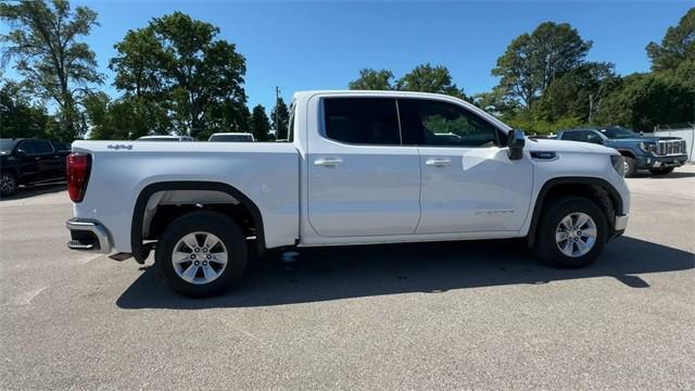 new 2025 GMC Sierra 1500 car, priced at $44,150