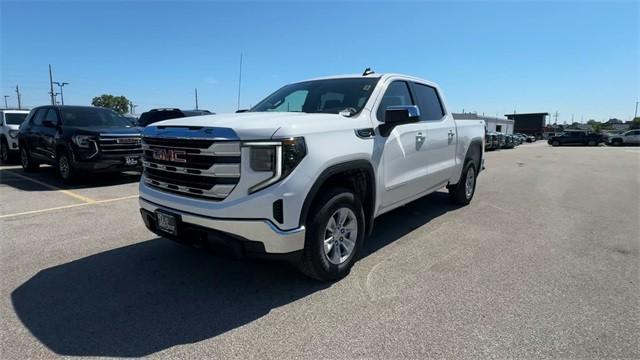 new 2025 GMC Sierra 1500 car, priced at $44,150