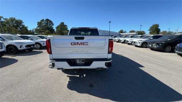 new 2025 GMC Sierra 1500 car, priced at $68,028