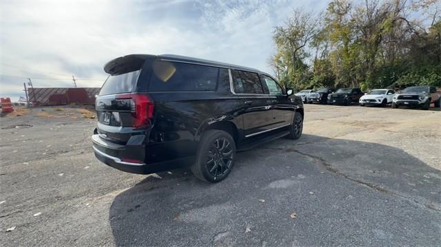 new 2025 GMC Yukon XL car, priced at $77,838