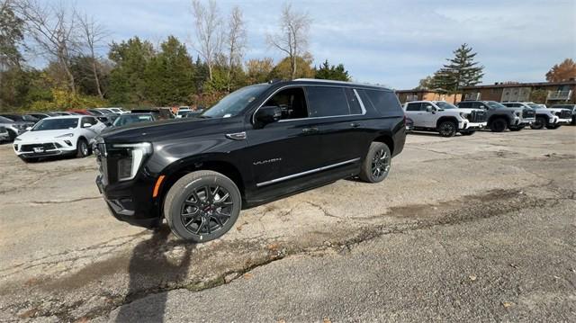 new 2025 GMC Yukon XL car, priced at $77,838