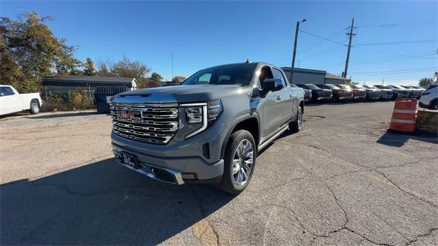 new 2025 GMC Sierra 1500 car, priced at $71,169