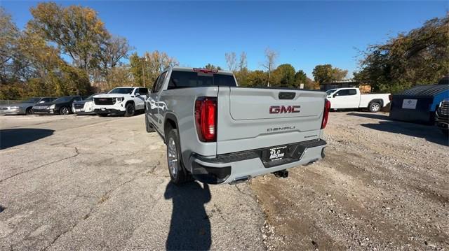 new 2025 GMC Sierra 1500 car, priced at $71,169