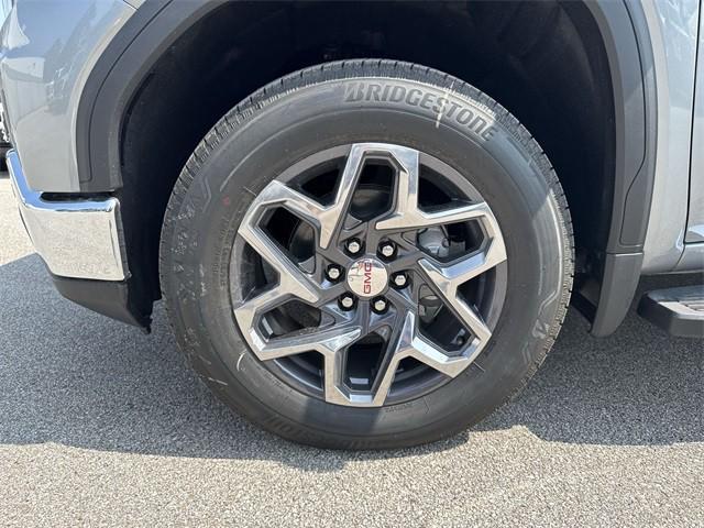 new 2025 GMC Sierra 1500 car, priced at $55,413