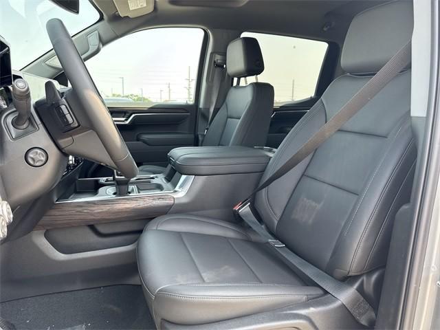new 2025 GMC Sierra 1500 car, priced at $55,413