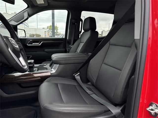 new 2026 GMC Sierra 1500 car, priced at $53,456