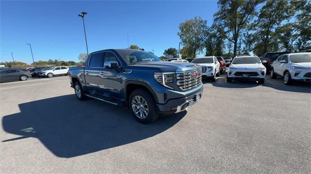 new 2025 GMC Sierra 1500 car, priced at $65,262