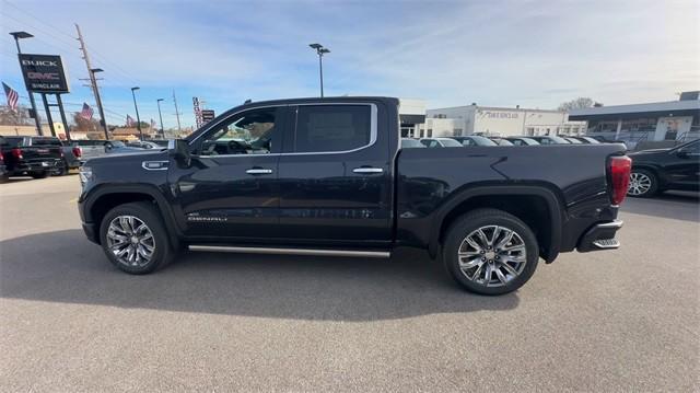 new 2025 GMC Sierra 1500 car, priced at $65,840