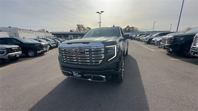 new 2025 GMC Sierra 1500 car, priced at $65,840