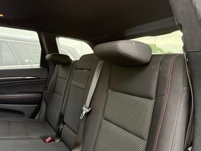 used 2016 Jeep Grand Cherokee car, priced at $15,741