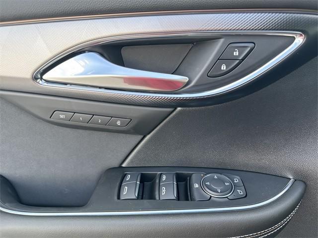 new 2025 Buick Envision car, priced at $41,740