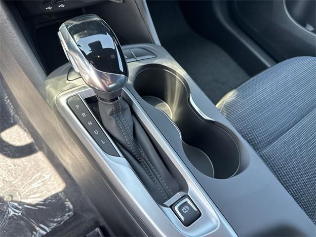 new 2025 Buick Envista car, priced at $25,694
