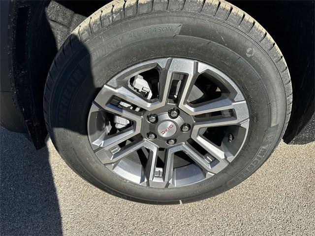 new 2025 GMC Terrain car, priced at $33,395