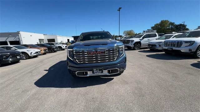 new 2025 GMC Sierra 1500 car, priced at $67,282