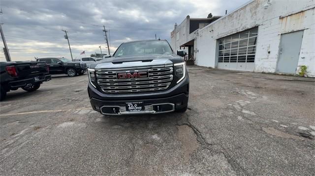 new 2025 GMC Sierra 1500 car, priced at $67,282