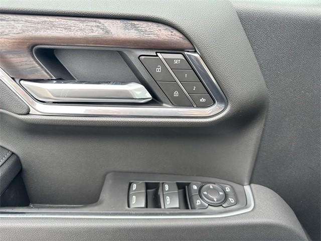 new 2025 GMC Sierra 1500 car, priced at $54,206